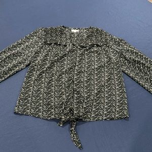 Black flowered, flow blouse